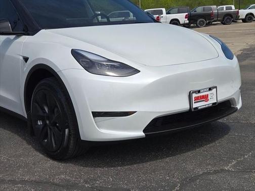 2024 Tesla Model Y Long Range Dual Motor All-Wheel Drive