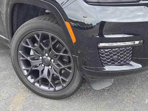 2025 Jeep Grand Cherokee L Summit Reserve