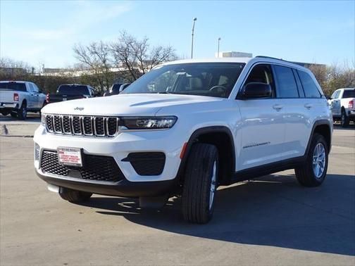 2023 Jeep Grand Cherokee Laredo