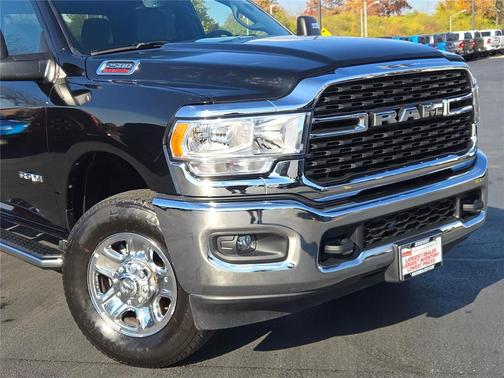 2024 RAM 2500 Big Horn Crew Cab 4x4 6'4' Box