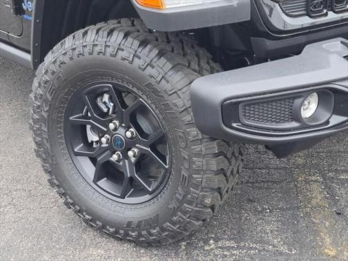 2025 Jeep Wrangler 4xe Willys