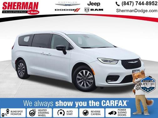 Bright White Clearcoat 2024 Chrysler Pacifica Hybrid Select