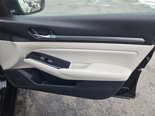 2024 Nissan Altima 2.5 SL