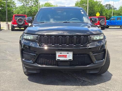 2024 Jeep Grand Cherokee Altitude