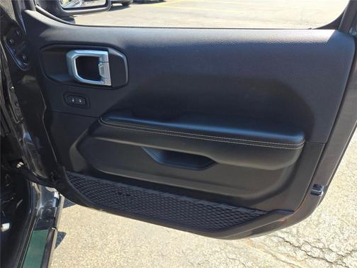 Granite Crystal Metallic Clearcoat 2024 Jeep Wrangler 4xe Sahara