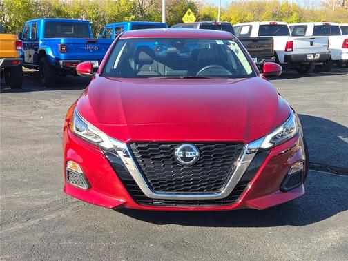 2022 Nissan Altima 2.5 SV