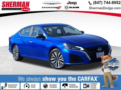 Super Black 2025 Nissan Altima SV FWD