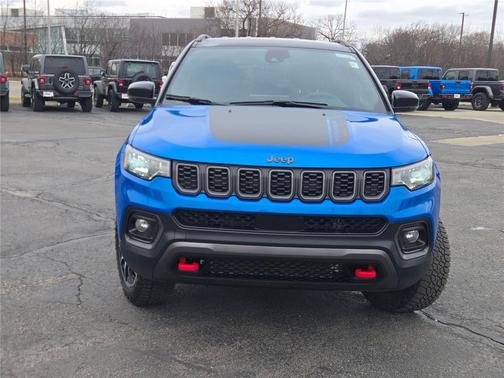 2025 Jeep Compass Trailhawk