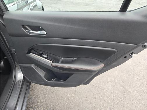 2023 Nissan Altima SR FWD