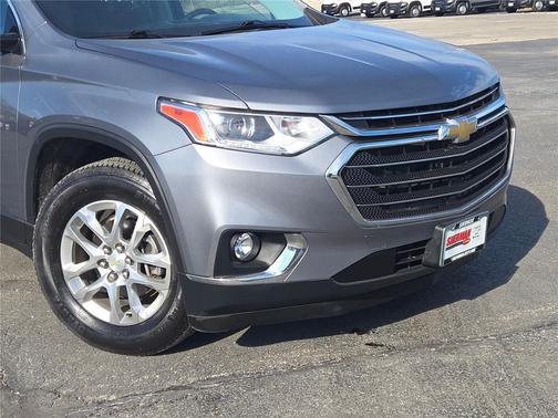 2018 Chevrolet Traverse LT Cloth