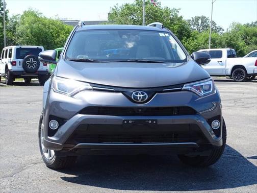 2017 Toyota RAV4 Platinum