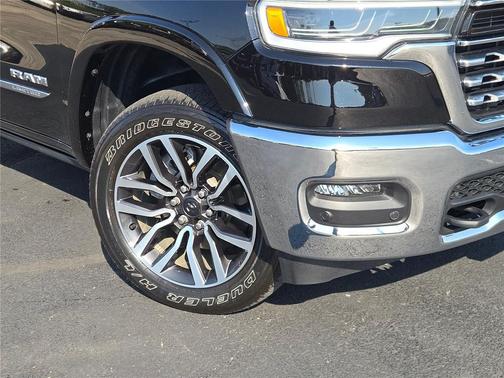 2025 RAM 1500 Limited
