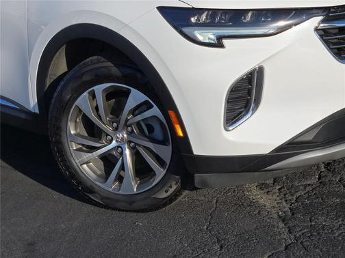 2023 Buick Envision Essence FWD