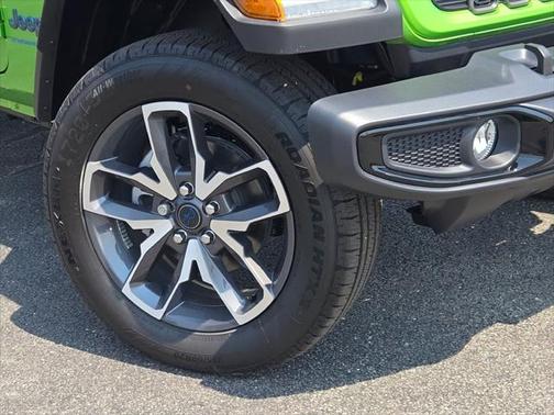 2025 Jeep Wrangler 4xe Sport S