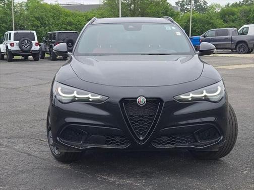 2024 Alfa Romeo Stelvio Veloce AWD
