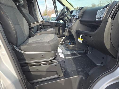 Bright Silver Metallic Clearcoat 2026 RAM ProMaster 2500 Tradesman