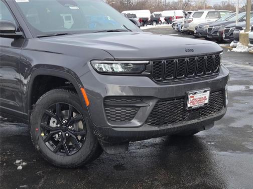 2025 Jeep Grand Cherokee Altitude