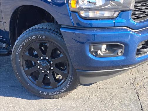 Patriot Blue Pearlcoat 2024 RAM 2500 Big Horn Crew Cab 4x4 6'4' Box