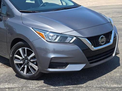 2022 Nissan Versa 1.6 SV