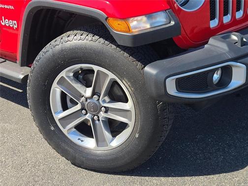 Firecracker Red Clearcoat 2021 Jeep Wrangler Unlimited Sahara