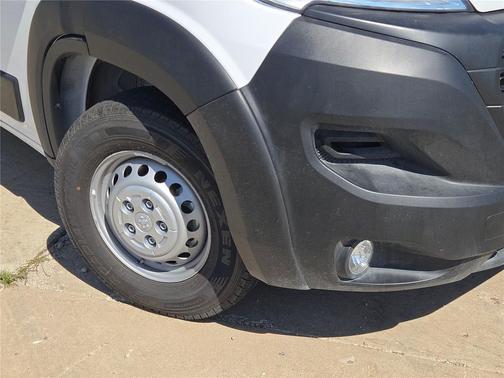 2025 RAM ProMaster 2500 Tradesman