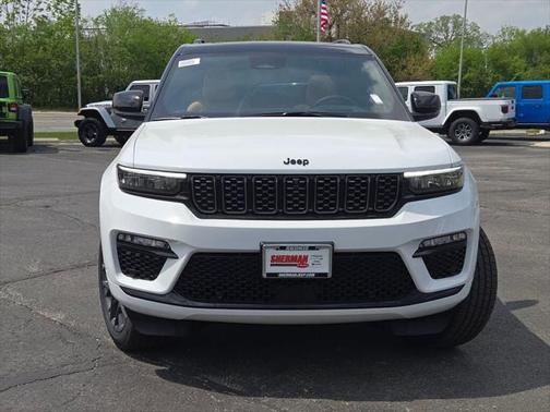 2025 Jeep Grand Cherokee Summit