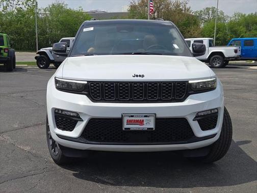 2025 Jeep Grand Cherokee Summit