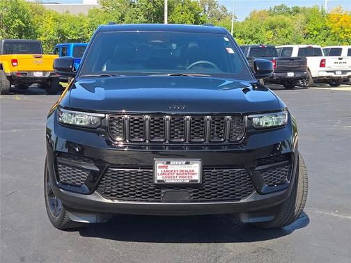 2023 Jeep Grand Cherokee Altitude
