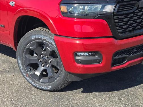 Molten Red Pearlcoat 2026 RAM 1500 Big Horn/Lone Star