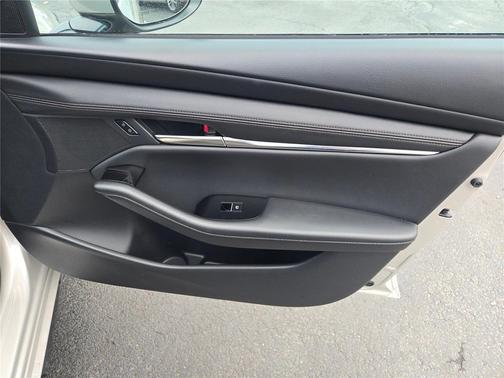 2025 Mazda Mazda3 FWD w/Preferred Package