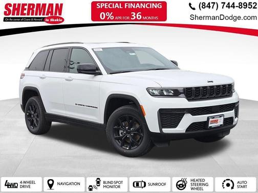 Bright White Clearcoat 2026 Jeep Grand Cherokee Altitude