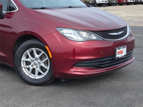 2017 Chrysler Pacifica Touring