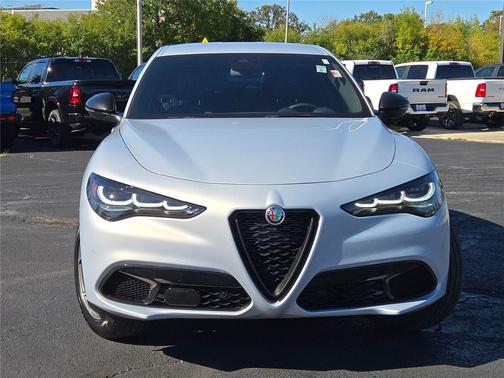 2024 Alfa Romeo Stelvio Sprint AWD