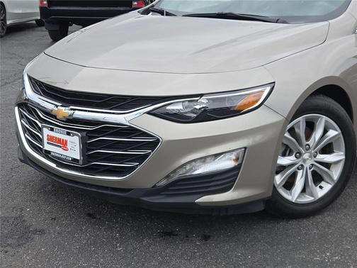 Mineral Gray Metallic 2024 Chevrolet Malibu FWD 1LT