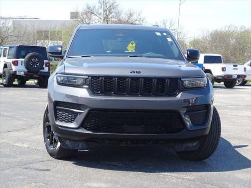 2024 Jeep Grand Cherokee Altitude