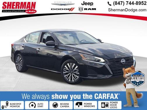 Super Black 2025 Nissan Altima SV FWD