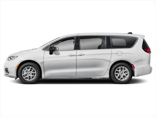 2025 Chrysler Pacifica L