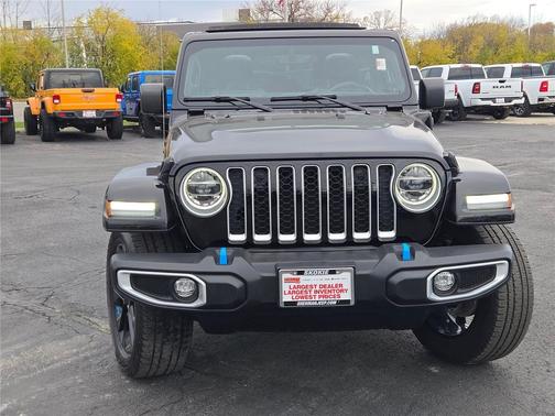 2022 Jeep Wrangler Unlimited 4xe Sahara