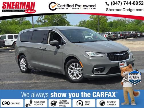 Ceramic Gray Clearcoat 2023 Chrysler Pacifica Touring L