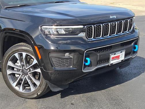 2022 Jeep Grand Cherokee 4xe Overland