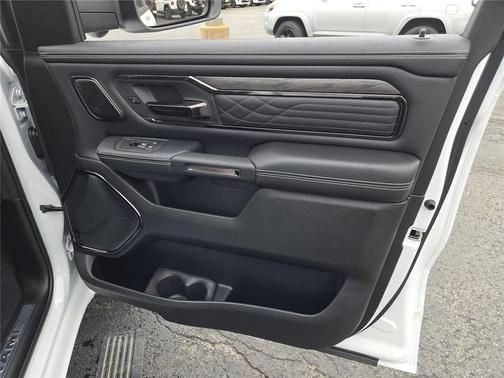 Bright White Clearcoat 2026 RAM 1500 Limited