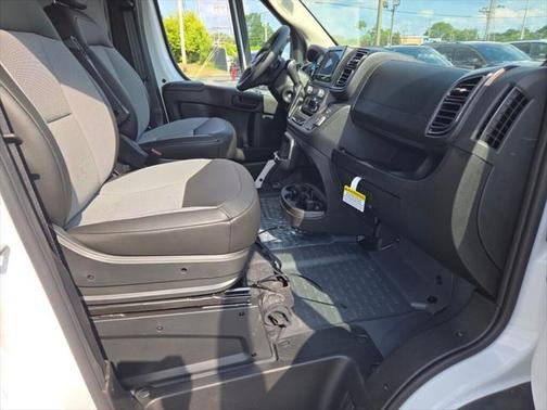 2025 RAM ProMaster 2500 Tradesman