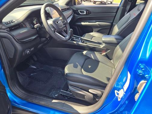 Hydro Blue Pearlcoat 2025 Jeep Compass Trailhawk