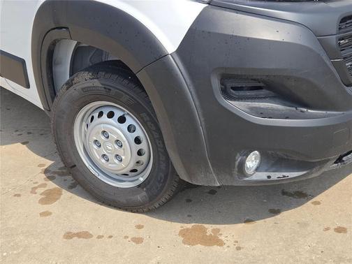 2025 RAM ProMaster 2500 Tradesman