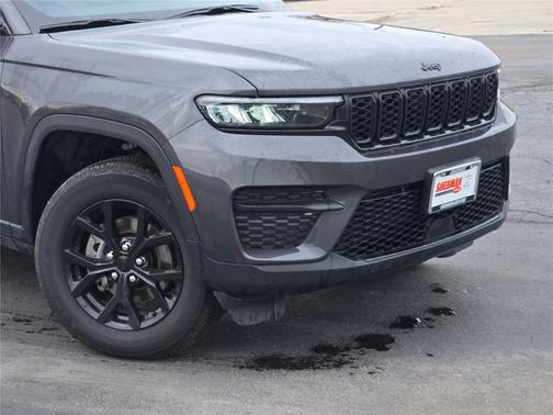 2024 Jeep Grand Cherokee Altitude