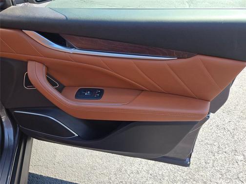 2019 Maserati Levante Base