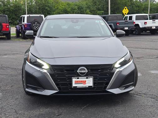 Gun Metallic 2024 Nissan Altima 2.5 SV