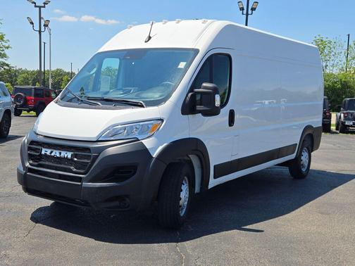 Bright White Clearcoat 2023 RAM ProMaster 2500 High Roof