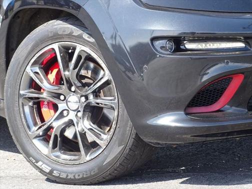 2016 Jeep Grand Cherokee SRT