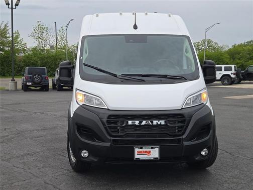 Bright White Clearcoat 2026 RAM ProMaster 2500 Tradesman